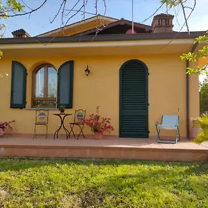 https://casa-elga.it-tuscanyhotel.com